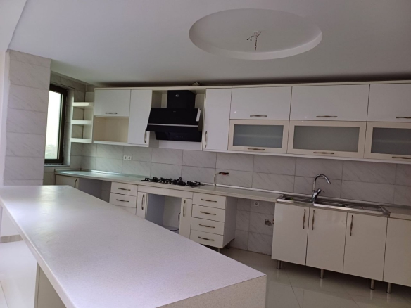 photo 2024 09 05 09 35 17 رهن و اجاره واحد 170 متری 3 خواب دریاچه